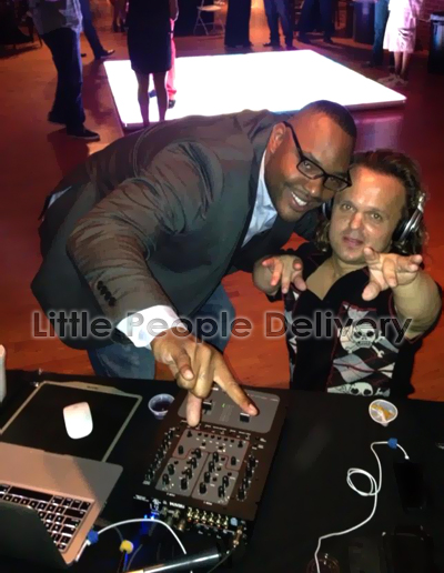 dj 2